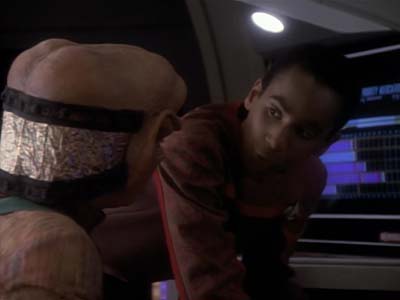 Star Trek: Deep Space Nine Screencaps "The Jem'Hadar" (S2:E26)