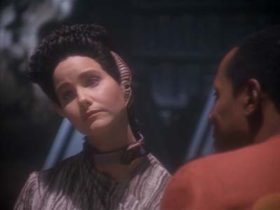 Star Trek: Deep Space Nine Screencaps "The Jem'Hadar" (S2:E26)