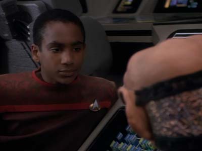 Star Trek: Deep Space Nine Screencaps "The Jem'Hadar" (S2:E26)