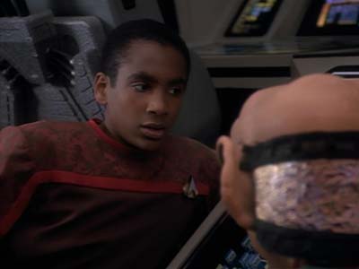 Star Trek: Deep Space Nine Screencaps "The Jem'Hadar" (S2:E26)