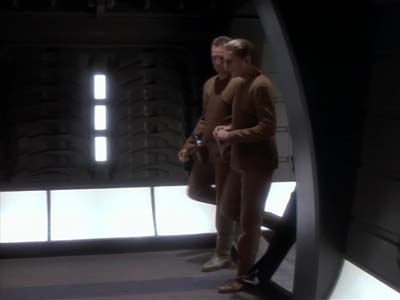 Star Trek: Deep Space Nine Screencaps "The Jem'Hadar" (S2:E26)