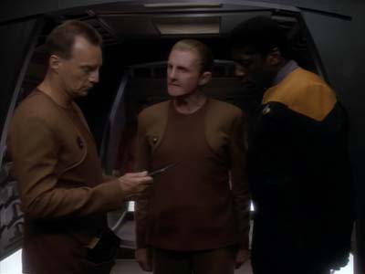 Star Trek: Deep Space Nine Screencaps "The Jem'Hadar" (S2:E26)