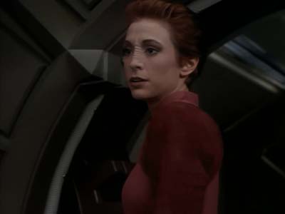 Star Trek: Deep Space Nine Screencaps "The Jem'Hadar" (S2:E26)
