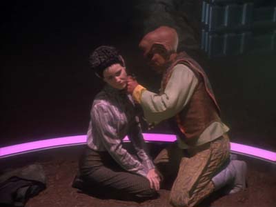 Star Trek: Deep Space Nine Screencaps "The Jem'Hadar" (S2:E26)