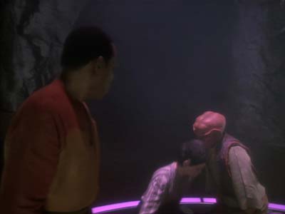 Star Trek: Deep Space Nine Screencaps "The Jem'Hadar" (S2:E26)