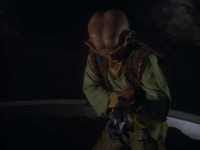 Star Trek: Deep Space Nine Screencaps "The Jem'Hadar" (S2:E26)