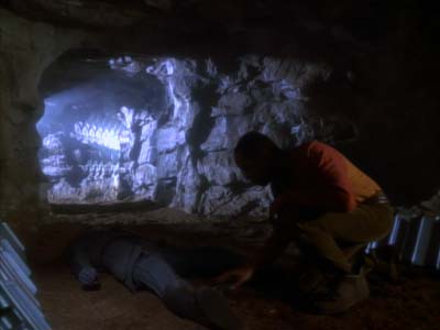 Star Trek: Deep Space Nine Screencaps "The Jem'Hadar" (S2:E26)