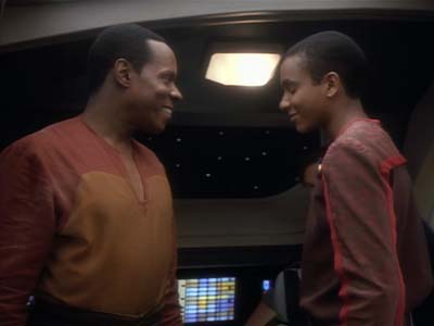 Star Trek: Deep Space Nine Screencaps "The Jem'Hadar" (S2:E26)