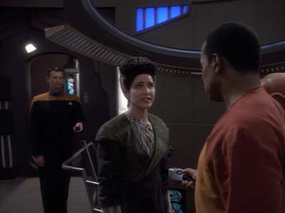 Star Trek: Deep Space Nine Screencaps "The Jem'Hadar" (S2:E26)