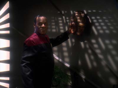 Star Trek: Deep Space Nine Screencaps "The Search, Part I" (S3:E1)