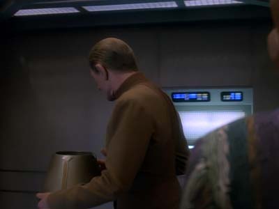 Star Trek: Deep Space Nine Screencaps "The Search, Part I" (S3:E1)