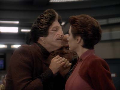 Star Trek: Deep Space Nine Screencaps "The Search, Part I" (S3:E1)