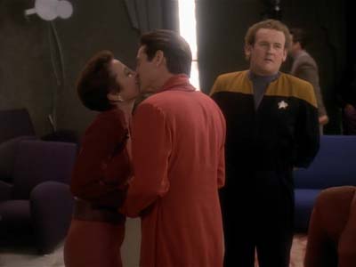 Star Trek: Deep Space Nine Screencaps "Fascination" (S3:E10)