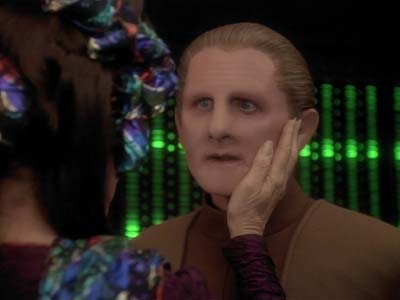 Star Trek: Deep Space Nine Screencaps "Fascination" (S3:E10)