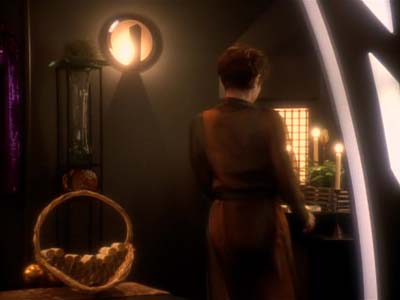 Star Trek: Deep Space Nine Screencaps "Fascination" (S3:E10)
