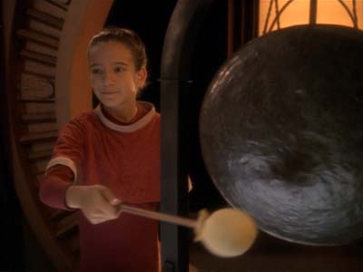 Star Trek: Deep Space Nine Screencaps "Fascination" (S3:E10)