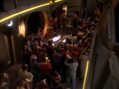 Star Trek: Deep Space Nine Screencaps "Fascination" (S3:E10)