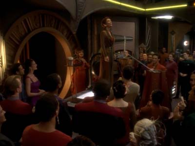 Star Trek: Deep Space Nine Screencaps "Fascination" (S3:E10)