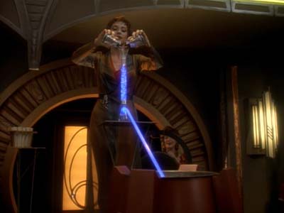 Star Trek: Deep Space Nine Screencaps "Fascination" (S3:E10)
