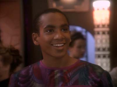 Star Trek: Deep Space Nine Screencaps "Fascination" (S3:E10)