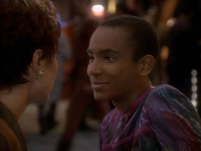 Star Trek: Deep Space Nine Screencaps "Fascination" (S3:E10)