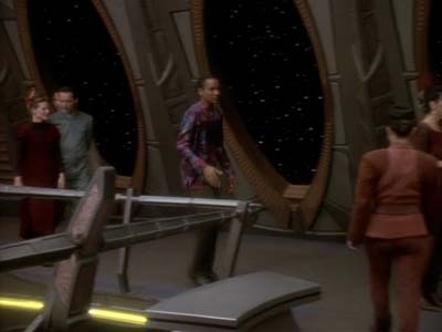 Star Trek: Deep Space Nine Screencaps "Fascination" (S3:E10)