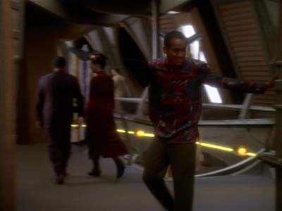Star Trek: Deep Space Nine Screencaps "Fascination" (S3:E10)