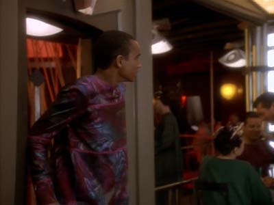 Star Trek: Deep Space Nine Screencaps "Fascination" (S3:E10)