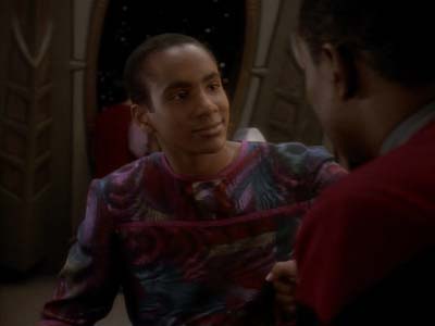 Star Trek: Deep Space Nine Screencaps "Fascination" (S3:E10)