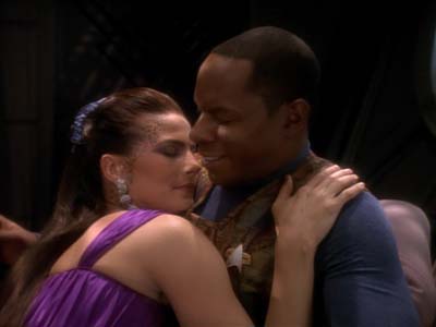 Star Trek: Deep Space Nine Screencaps "Fascination" (S3:E10)