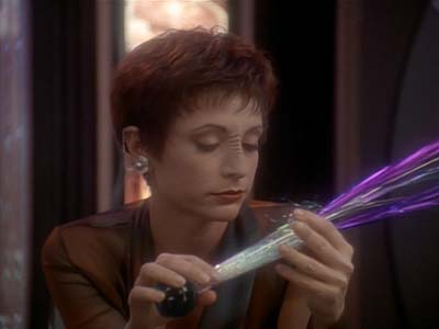 Star Trek: Deep Space Nine Screencaps "Fascination" (S3:E10)