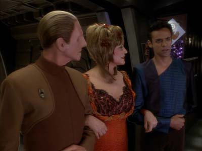 Star Trek: Deep Space Nine Screencaps "Fascination" (S3:E10)