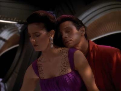Star Trek: Deep Space Nine Screencaps "Fascination" (S3:E10)