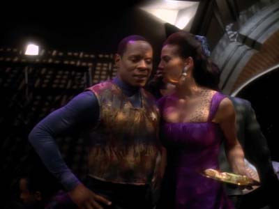 Star Trek: Deep Space Nine Screencaps "Fascination" (S3:E10)