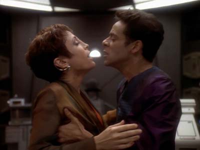 Star Trek: Deep Space Nine Screencaps "Fascination" (S3:E10)
