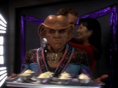 Star Trek: Deep Space Nine Screencaps "Fascination" (S3:E10)