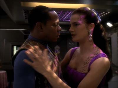 Star Trek: Deep Space Nine Screencaps "Fascination" (S3:E10)