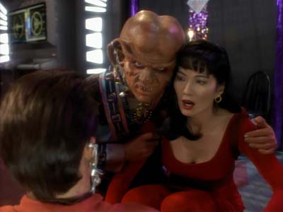 Star Trek: Deep Space Nine Screencaps "Fascination" (S3:E10)