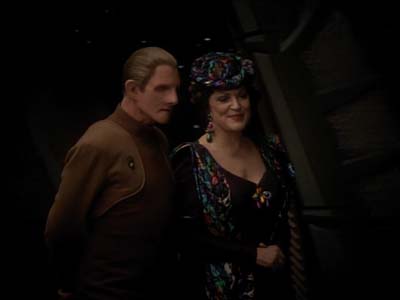 Star Trek: Deep Space Nine Screencaps "Fascination" (S3:E10)