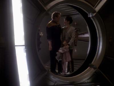 Star Trek: Deep Space Nine Screencaps "Fascination" (S3:E10)