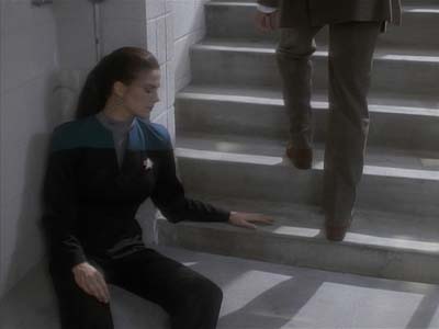 Star Trek: Deep Space Nine Screencaps "Past Tense, Part I" (S3:E11)