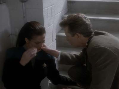 Star Trek: Deep Space Nine Screencaps "Past Tense, Part I" (S3:E11)