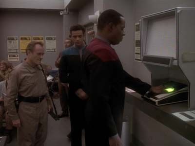 Star Trek: Deep Space Nine Screencaps "Past Tense, Part I" (S3:E11)