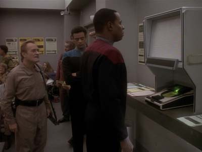 Star Trek: Deep Space Nine Screencaps "Past Tense, Part I" (S3:E11)