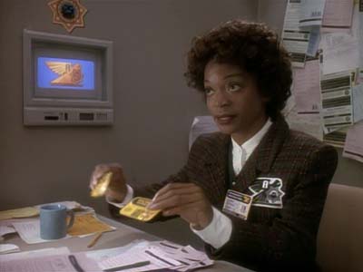 Star Trek: Deep Space Nine Screencaps "Past Tense, Part I" (S3:E11)