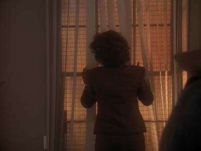 Star Trek: Deep Space Nine Screencaps "Past Tense, Part I" (S3:E11)