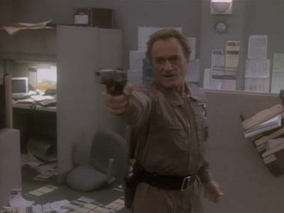Star Trek: Deep Space Nine Screencaps "Past Tense, Part II" (S3:E12)