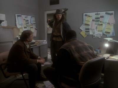 Star Trek: Deep Space Nine Screencaps "Past Tense, Part II" (S3:E12)