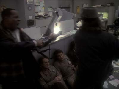 Star Trek: Deep Space Nine Screencaps "Past Tense, Part II" (S3:E12)