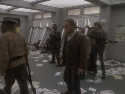 Star Trek: Deep Space Nine Screencaps "Past Tense, Part II" (S3:E12)